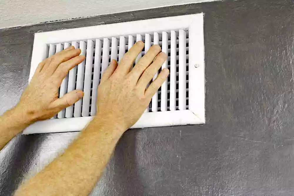 White vent air duct cleaning services in Brentwood, TN